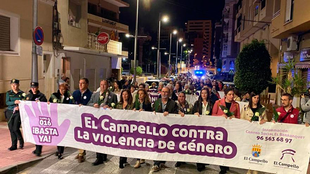 Protesta por el asesinato machista de Torrevieja
