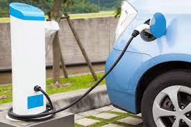 El Campello estudia bonificar hasta el 50% el IBI a quienes instalen puntos de recarga para vehículos eléctricos