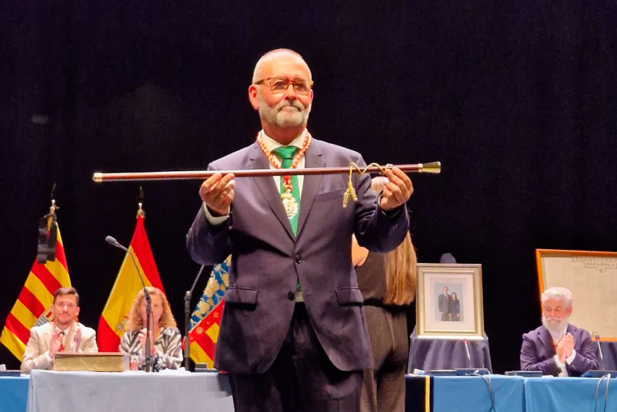 Juanjo Berenguer ha sido investido hoy como nuevo alcalde de El Campello